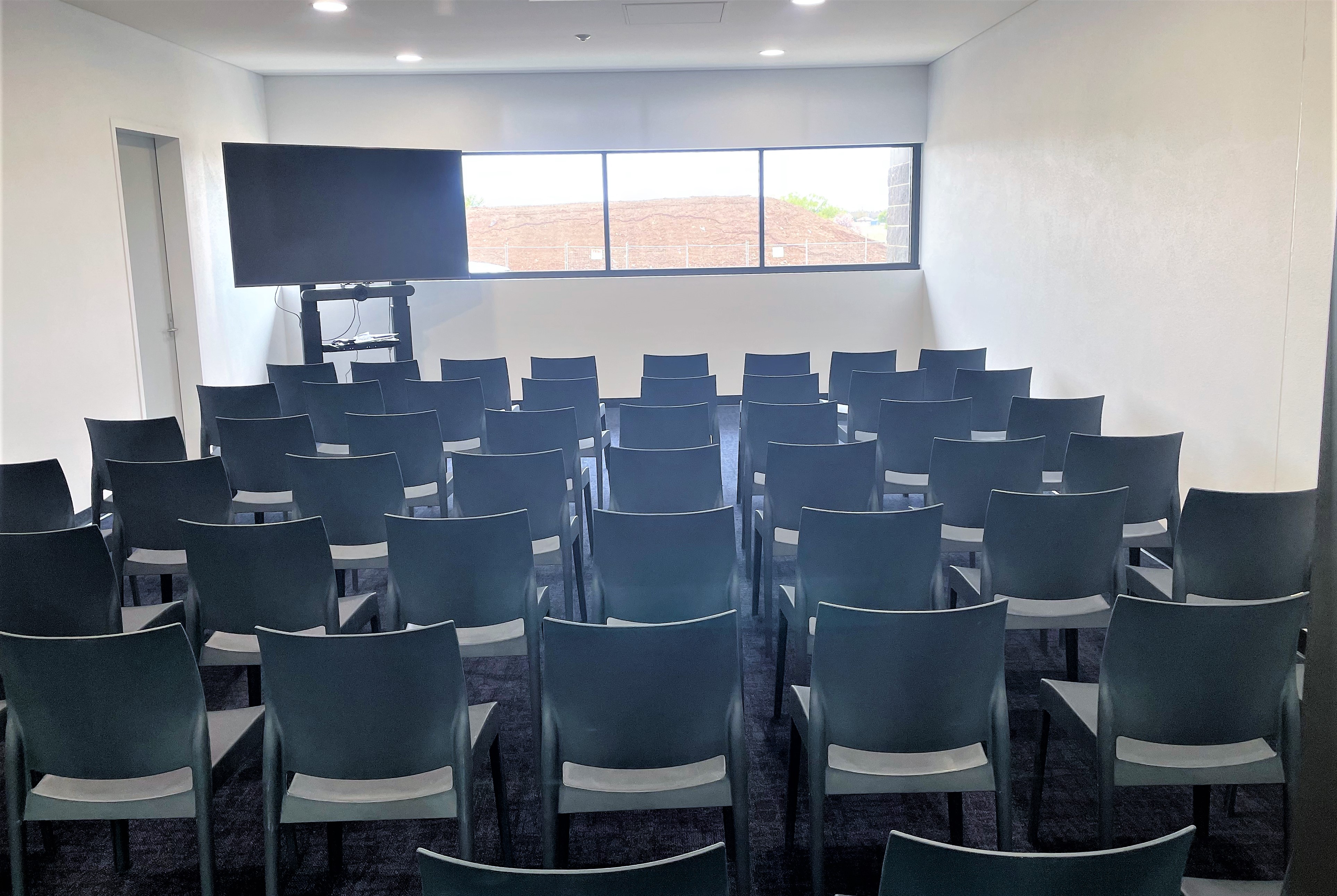 Meeting Room 2.jpg