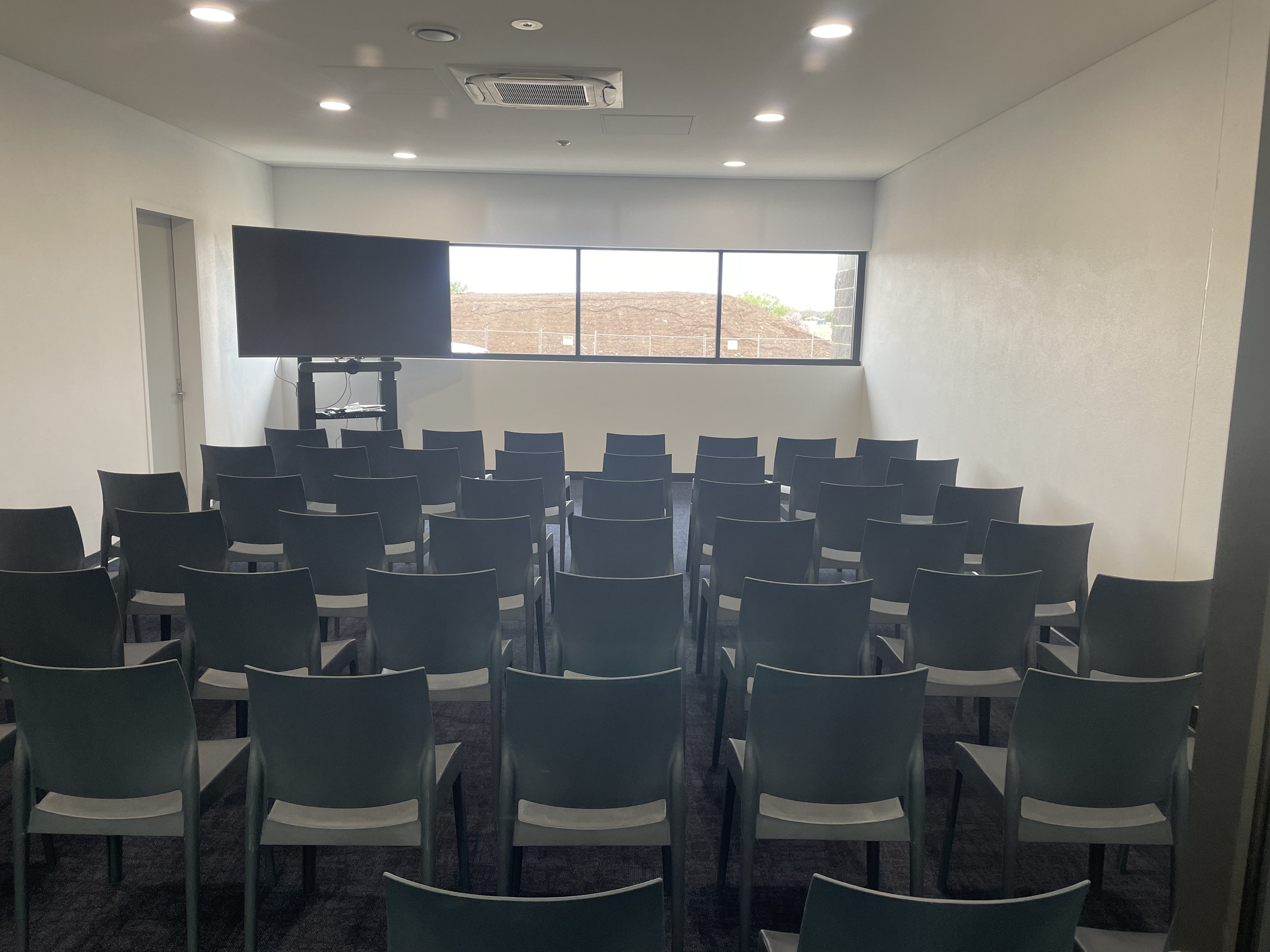 Chair layout of the Multi-Purpose room at the Indoor Sports Centre